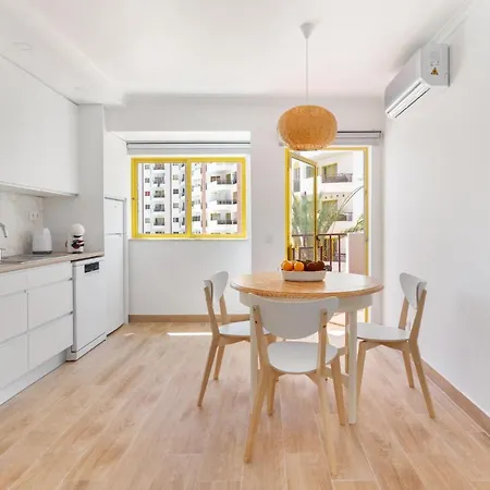 Charming House By Encantos Do Algarve - 216 * Portimão